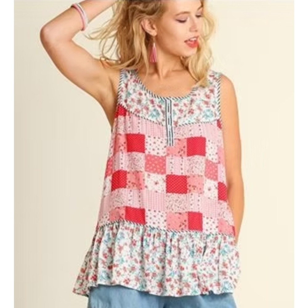 Umgee Womens Red Patchwork Floral Gingham Sleeveless Ruffle Hem Top Small Boho - Picture 2 of 7